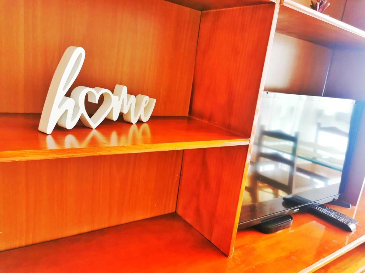 Deyanira Suite, Aeropuerto, Ifema Мадрид Екстериор снимка