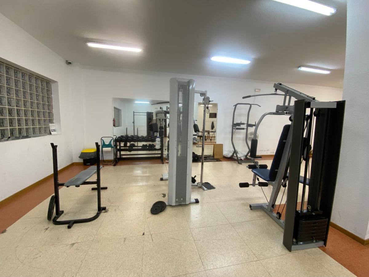 Deyanira Suite, Aeropuerto, Ifema Мадрид Екстериор снимка