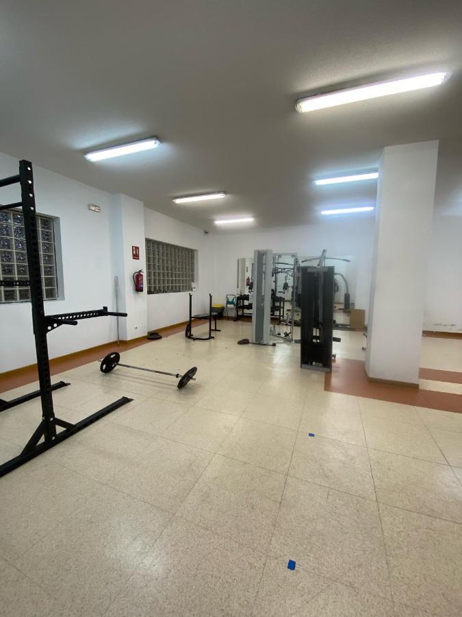 Deyanira Suite, Aeropuerto, Ifema Мадрид Екстериор снимка